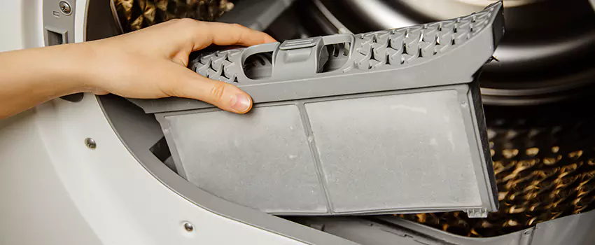 Signs Of A Clogged Dryer Lint Trap in Little Rock, Arkansas